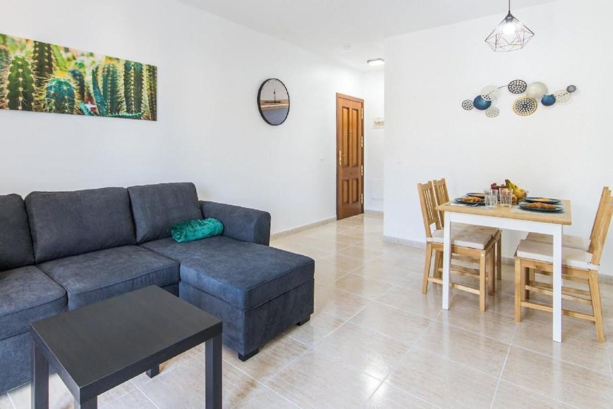 Apartamento Atenea San Bartolomé 外观 照片